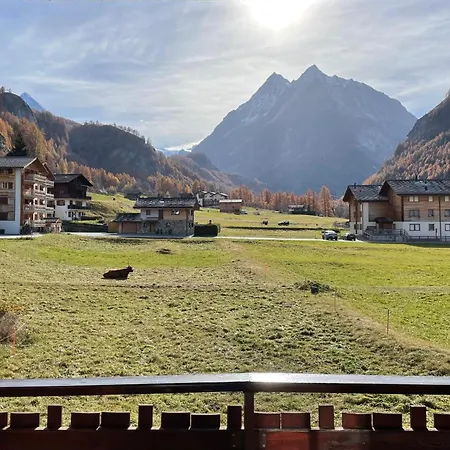 Apartment Grand Calme Avec Vue, Balcon Et Parking Couvert