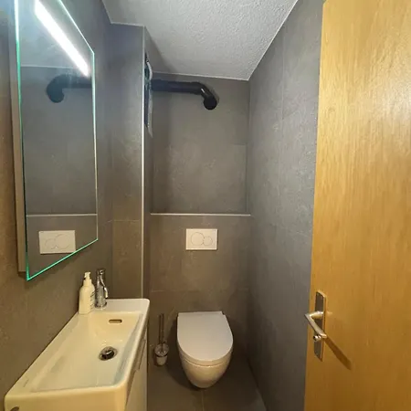 Apartment Grand Calme Avec Vue, Balcon Et Parking Couvert