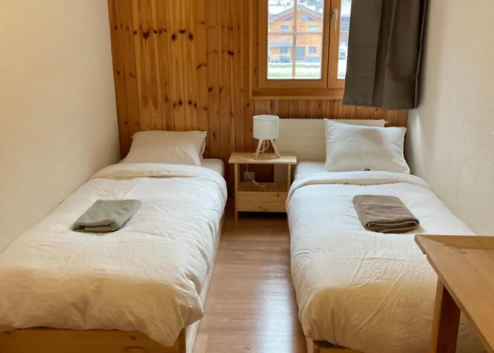 Grand Calme Avec Vue, Balcon Et Parking Couvert